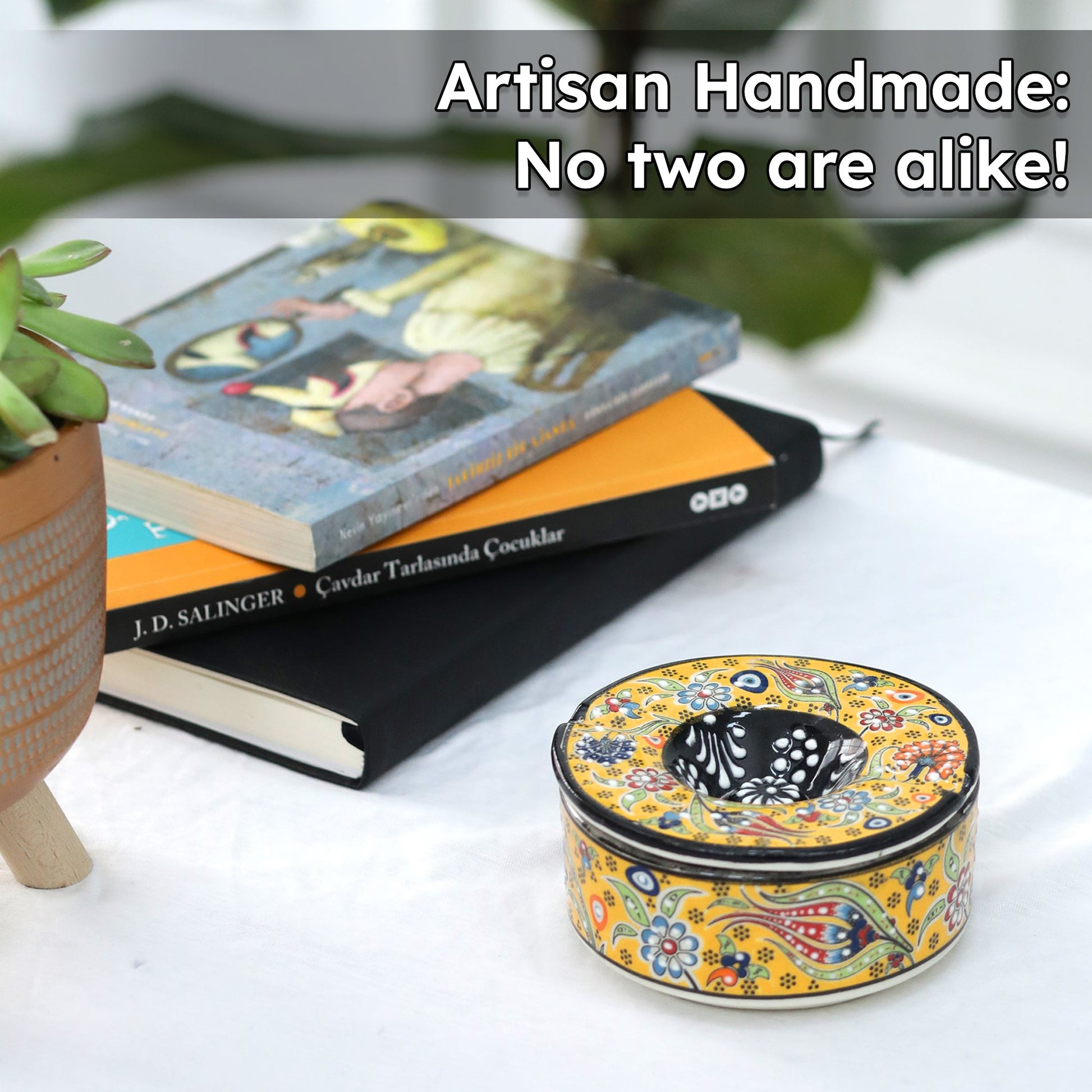 handmade ceramic ashtray, ashtray with lid for outdoor