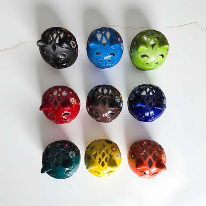 Cat design ceramic tealight candle holder handmade, hand-painted lantern for home décor, artisan ceramic candle holder for real or LED tealight candles